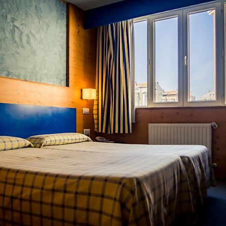 Hotel Bezana Lago Santa Cruz De Bezana Εξωτερικό φωτογραφία
