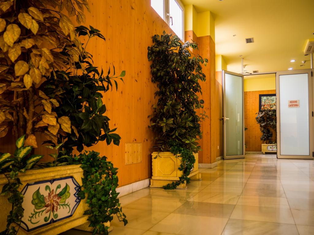 Hotel Bezana Lago Santa Cruz De Bezana Εξωτερικό φωτογραφία
