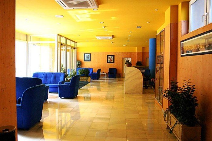 Hotel Bezana Lago Santa Cruz De Bezana Εξωτερικό φωτογραφία